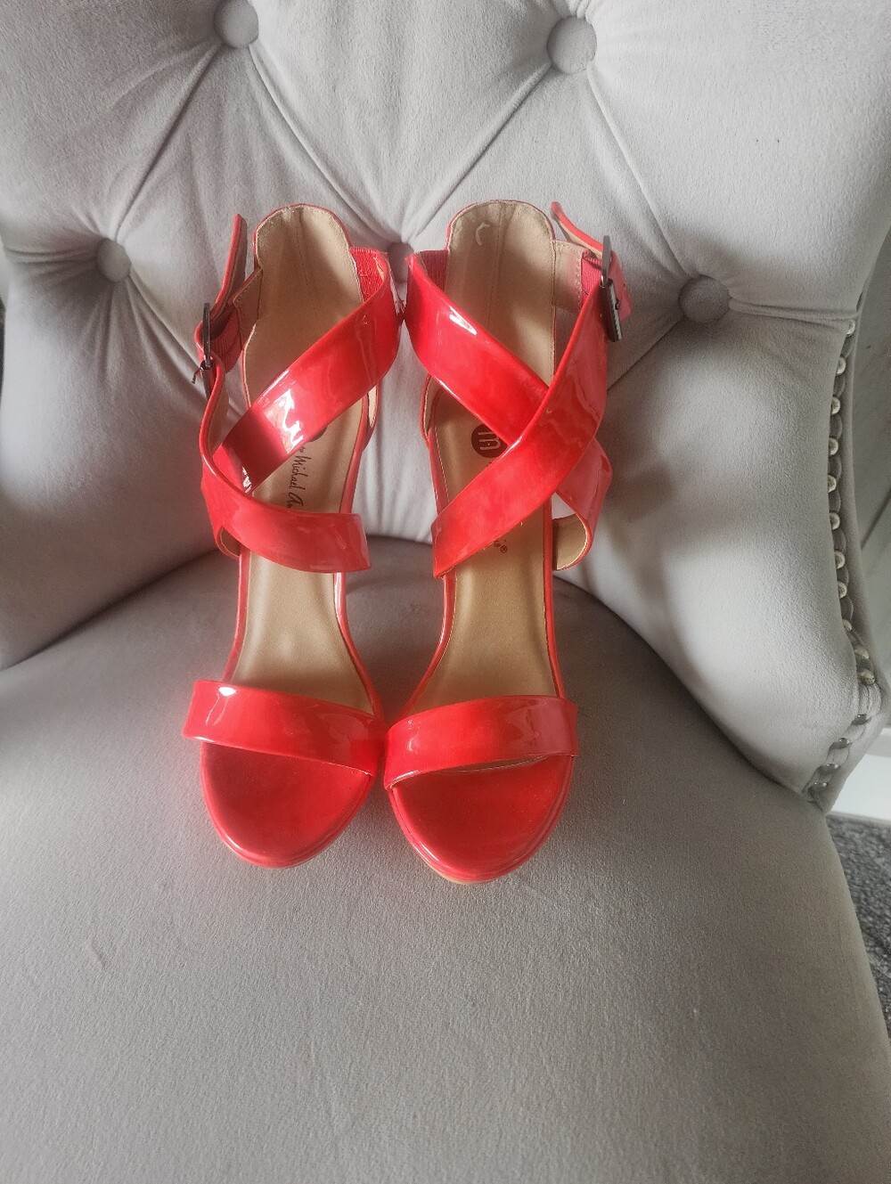 Red Patent Crisscross Women's Heeled Sandals Size 7